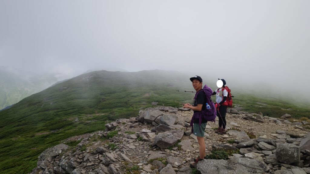 上の方はがっちり曇り